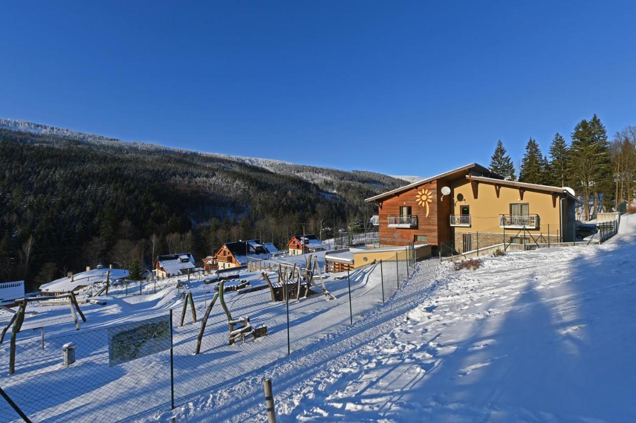 Hotel Jirinka Dolni Morava Exterior photo